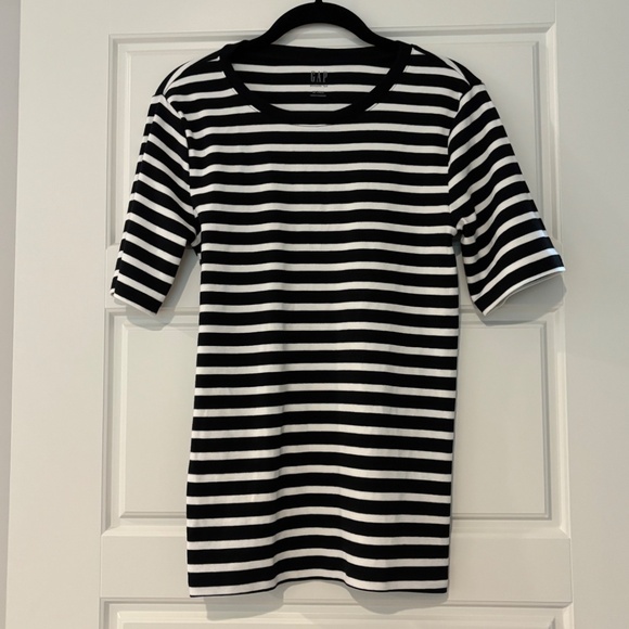 Set of 3 Women's Gap Black and White Striped Tops Size M Tall - Picture 7 of 16